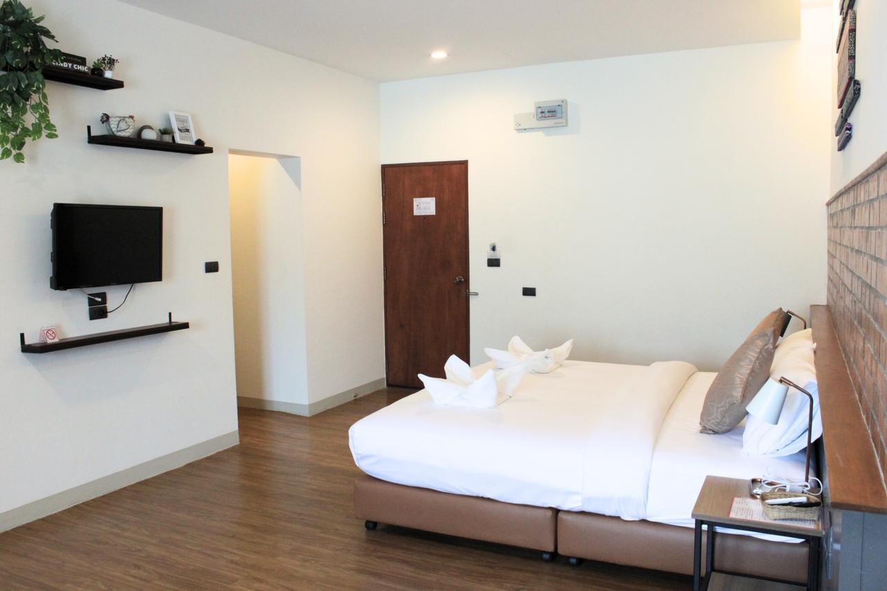 ดิ โอลด์ ซิตี้ วอลล์ Hotel เชียงใหม่ ภายนอก รูปภาพ
